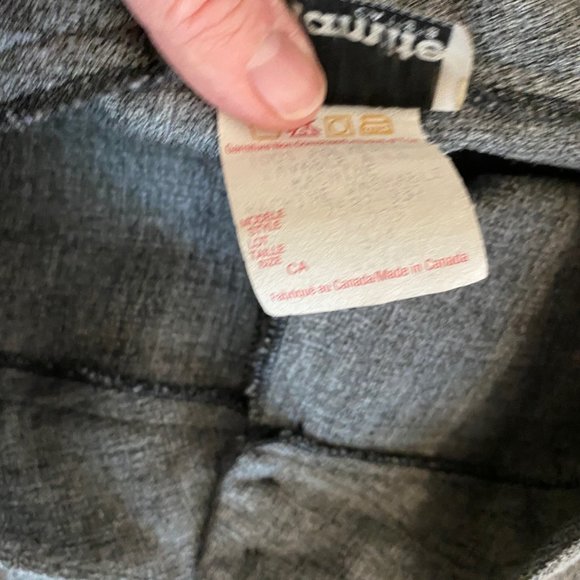 Grey pant suit - Picture 2 of 2